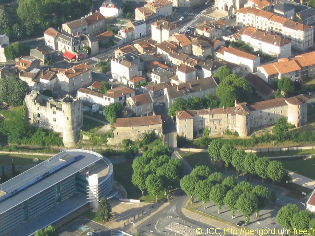Chateau_Barriere.jpg
